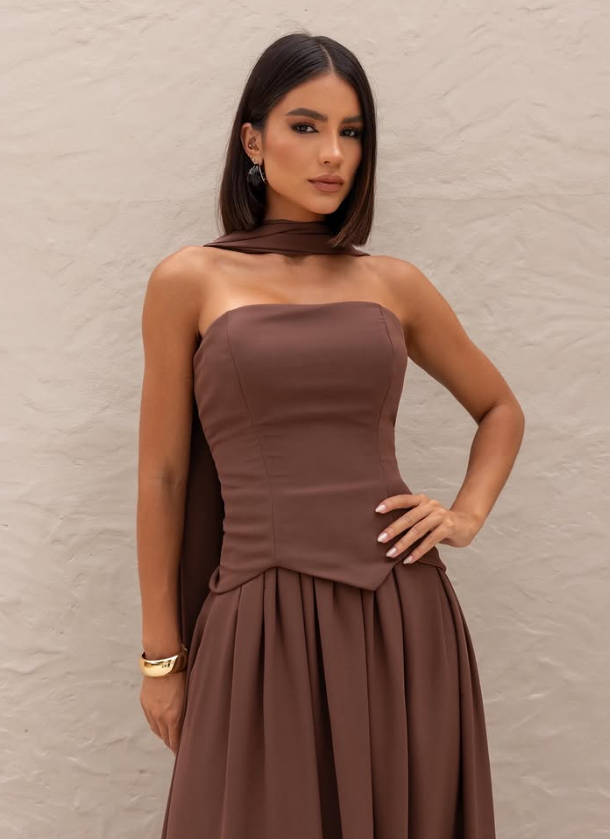 Jefferson Mariotto ternos e vestidos